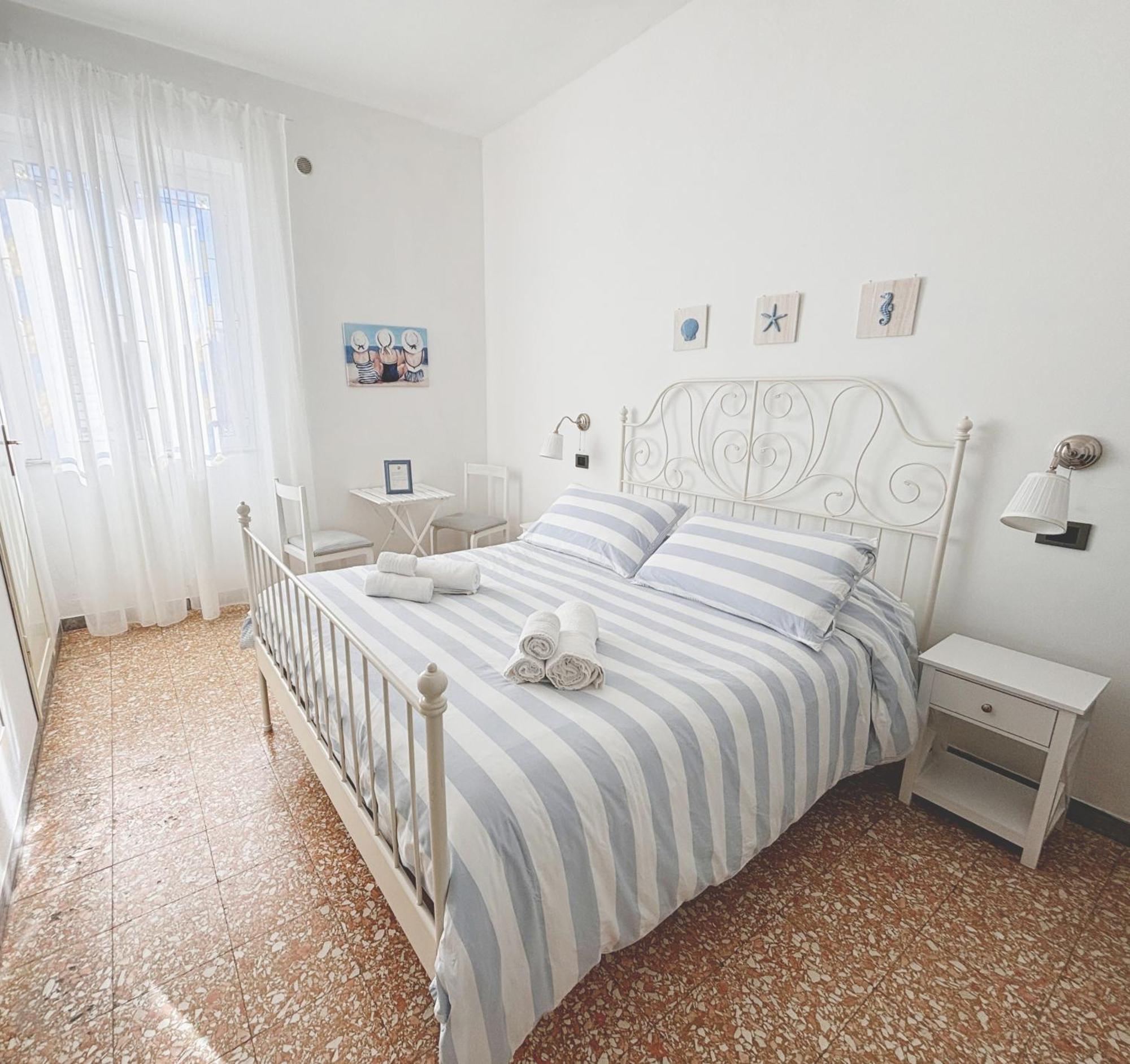 Bed and Breakfast A Casa Di Mario E Nene Viareggio Exterior foto
