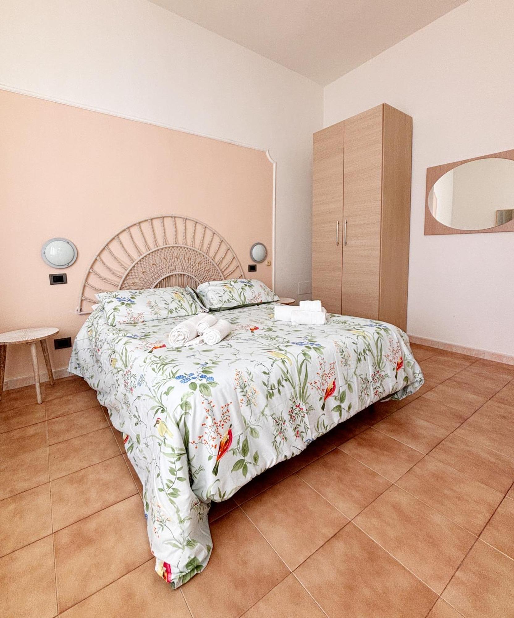 Bed and Breakfast A Casa Di Mario E Nene Viareggio Exterior foto