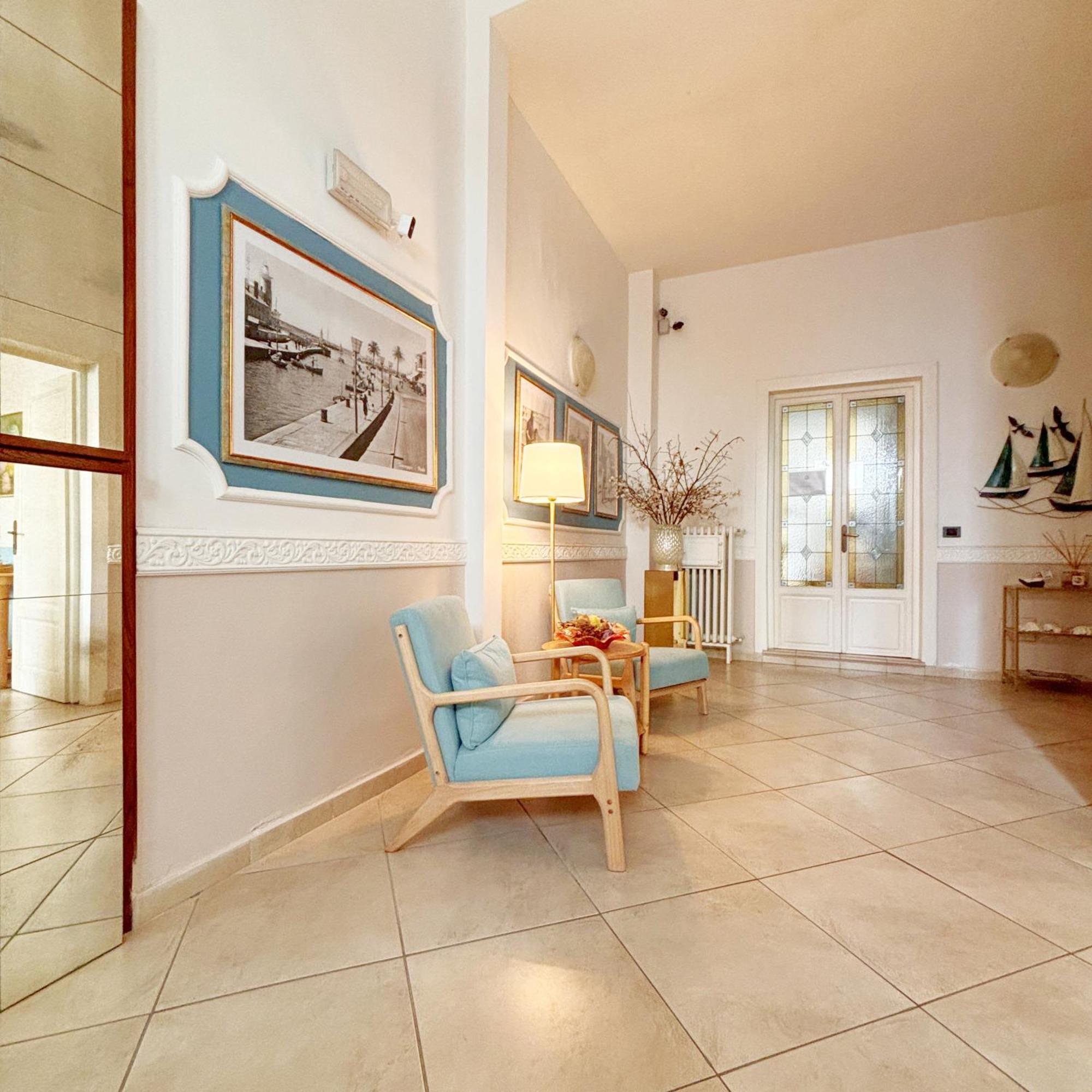 Bed and Breakfast A Casa Di Mario E Nene Viareggio Exterior foto